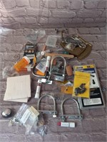 Box Lot of Miscellaneous Tool Pieces and