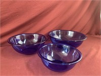 3 Cobalt blue Pyrex mixing bowls