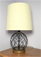 Wire Round Lamp