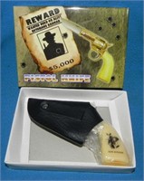 NIB Roy Rogers Pistol Shaped Pocket Knife