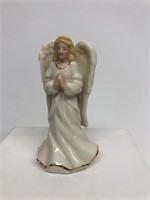 Lenox angel praying
