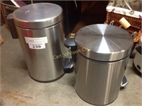 LOT OF 2 SMALL NEW TRASH CANS W/ FOOT PEDAL