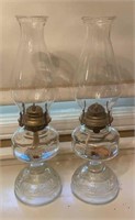 Set of two clear glass oil lamps XF