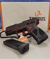 Taurus G2C 9mm, two 12 rd mags pistol handgun