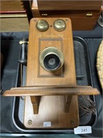 Antique Guild Country Belle Telephone.