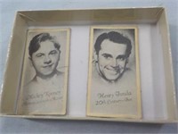 Nesier Mickey Rooney, Fonda cards