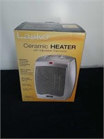New inbox Lasko ceramic heater
