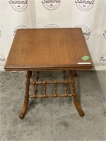 Adorable Antique Oak Lamp Table!