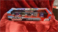 1:64 Maisto Pro Rodz Pro Touring Collection