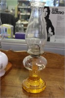 Vintage oil Lamp 16H