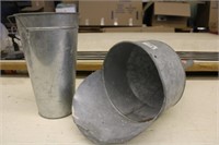Galvanised Funnel with Spout & Sap Bucket