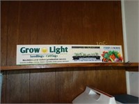 Grow light