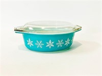 Pyrex Snowflake Lidded Vegetable Dish