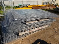 Approx 60 Gal Steel Mesh Fence Panels