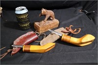 Pair of crooked knives and Boucher bear carving