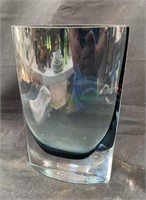 Modern design narrow glass vase measures 8 x 6 x