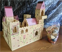 Wooden Castle w/ Dolls/Accessories approx 14"x20"