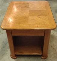 Wooden Side Table w/ Drawer 22"x23"x26"
