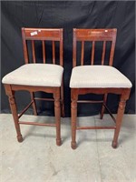Pair barstool chairs