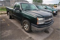 05 Chevrolet Silverado  Pickup GR 8 cyl VIN: