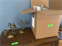 LOT OF MISC DECOR / GOLD TONE  LAMPS MORE