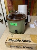LOT OF MISC KITCHEN SMALL APPLIANCES ETC