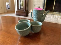 CHINESE CELADON TEAPOT & CUPS