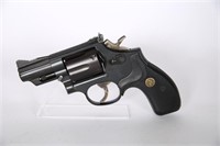 Smith & Wesson 19-5 Revolver
