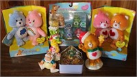 7 pc. lot assorted Care Bears
