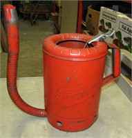 1 Gallon Oil Pouring Can 13" Tall