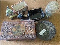 Donkey planters,jar with marbles,cedar box and