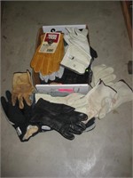 Lot of Assorted Gloves