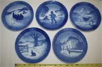 (5) Royal Copenhagen Porcelain Christmas Plates