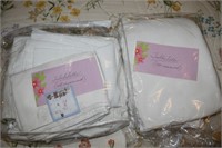 Lot of White Tablecloths 76 x 58, 62 x 79, 100 x84