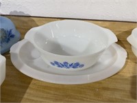 TRAY AND BOWL