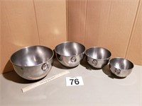 4 GRADUATED REVERE WARE STAINLESS BOWLS