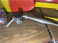 AIRPLANE MOTOR AND PROPELLER