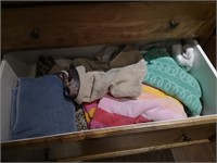 Qty linens. Towels, bedding, etc