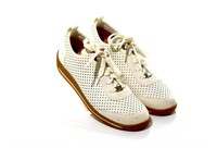 PAIR OF LOUIS VUITTON LADY'S WHITE SNEAKERS