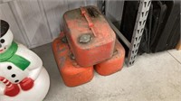 3 metal boat gas cans