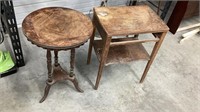 2 wood stands