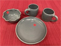 Four unmatched Bybee pottery items BB mark