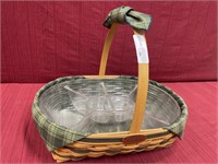 Longaberger Hospitality basket with fabric and