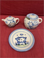 2 M.A.Hadley tea pots and 2 Dinner Plates pig