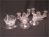 Seven pieces of elegant glass: pair of Heisey