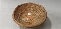 1 Vintage Woven Basket
