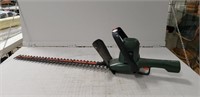 22" Black And Decker Electric Hedge Trimmer