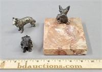 Dog Figures