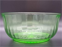 Vintage Anchor Hocking 7in Green Ribbed Glass Bowl