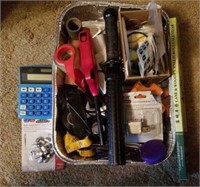 Box of assorted miscellaneous household items